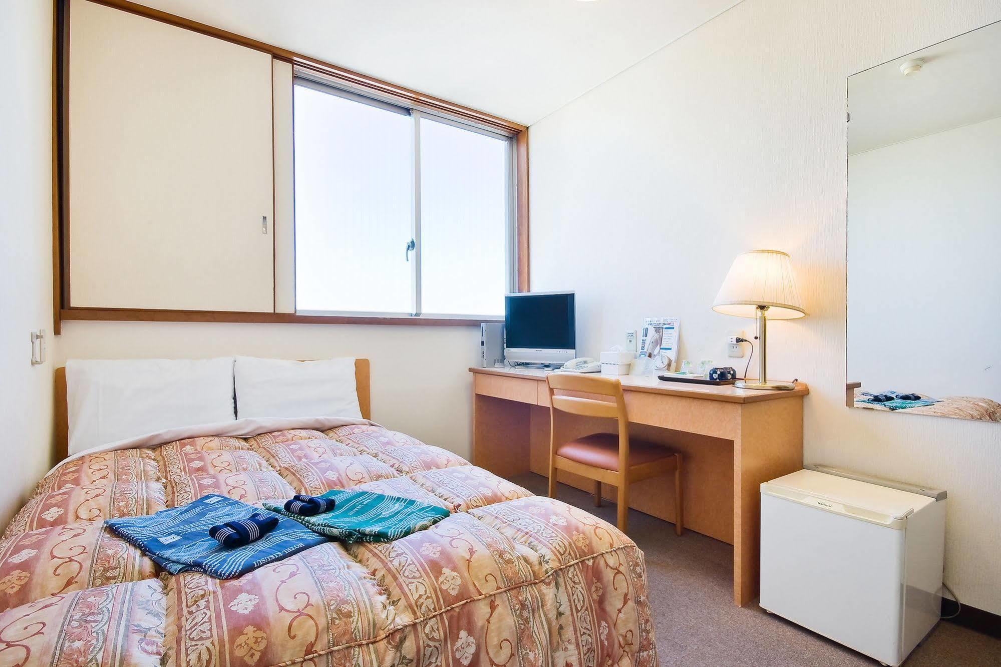 Hotel Kikusui Imabari Railway Station Extérieur photo